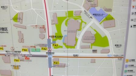 東新宿駅からの経路