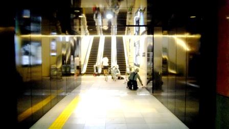 東新宿駅からの経路